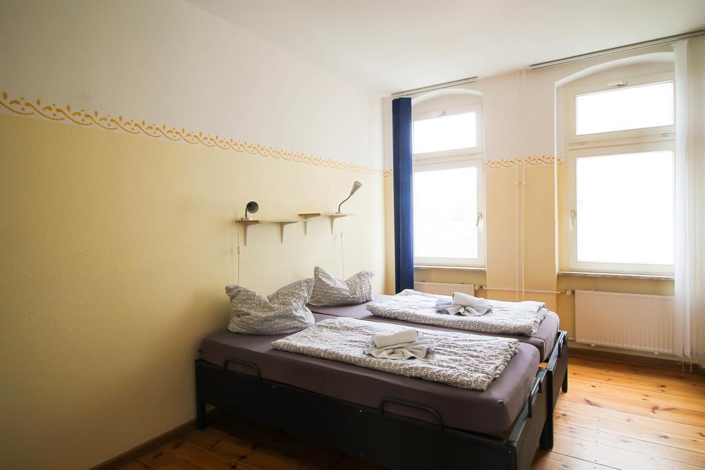 Apartments Kolo 77 Берлін Екстер'єр фото